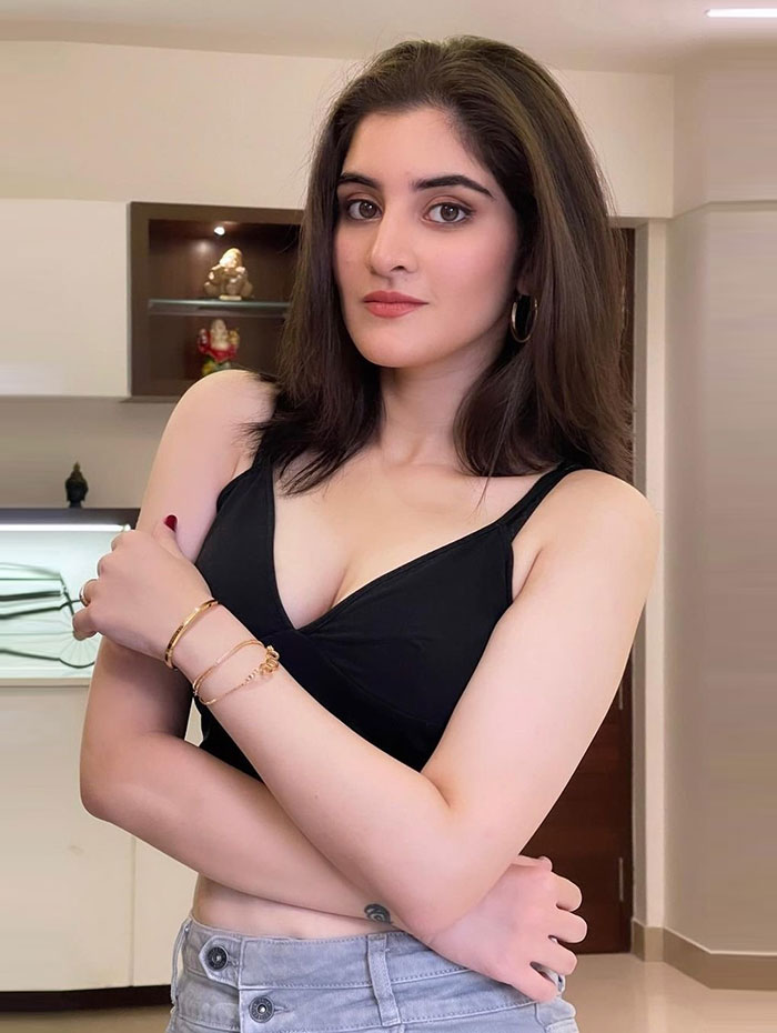 Collage Girl Escort in Goa